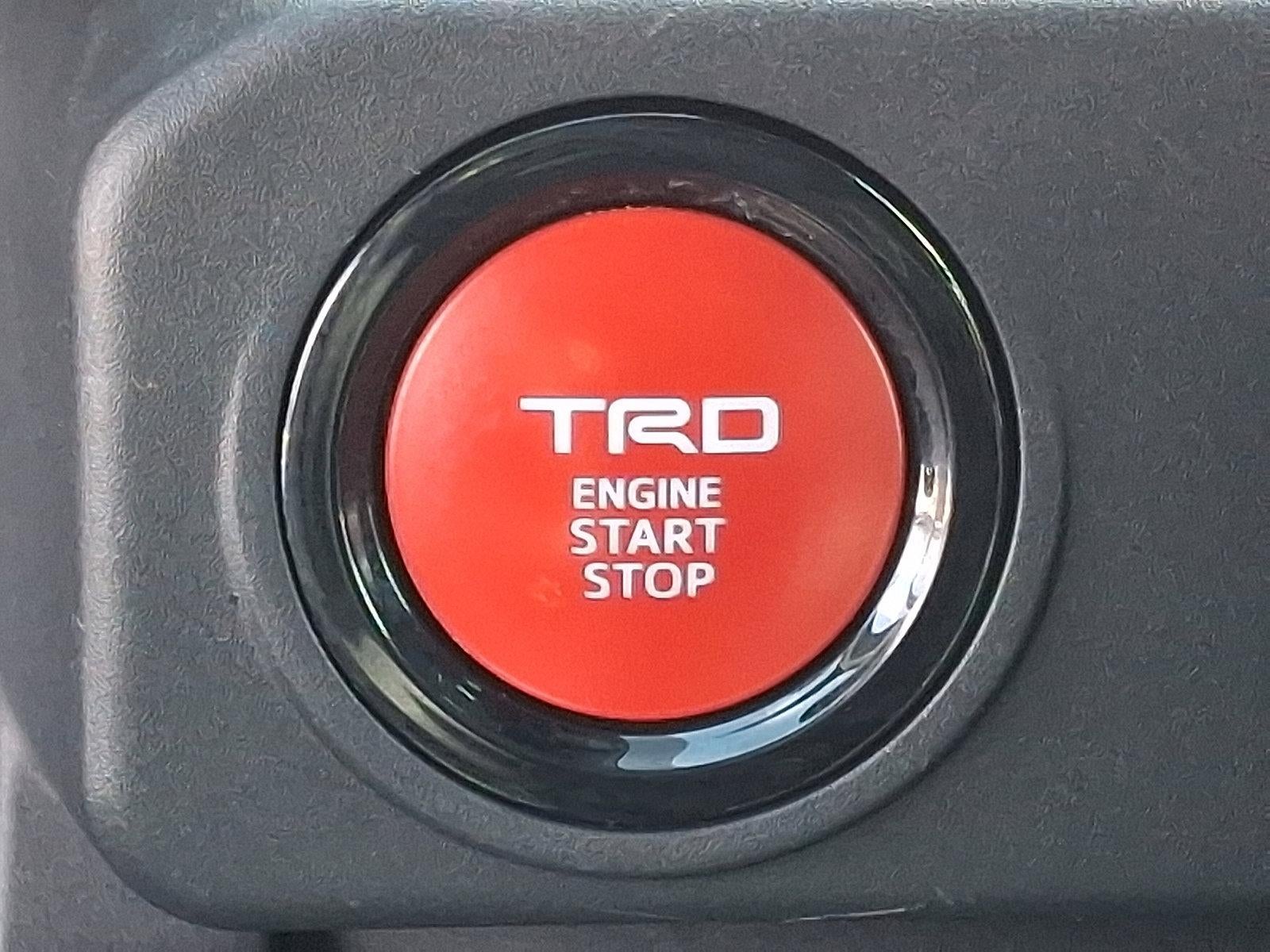 2025 Toyota Tacoma 4WD 4WD TRD Sport Double Cab 5' Bed MT (Natl)