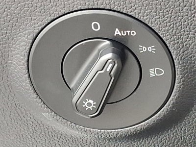 2023 Volkswagen Taos SE 4MOTION