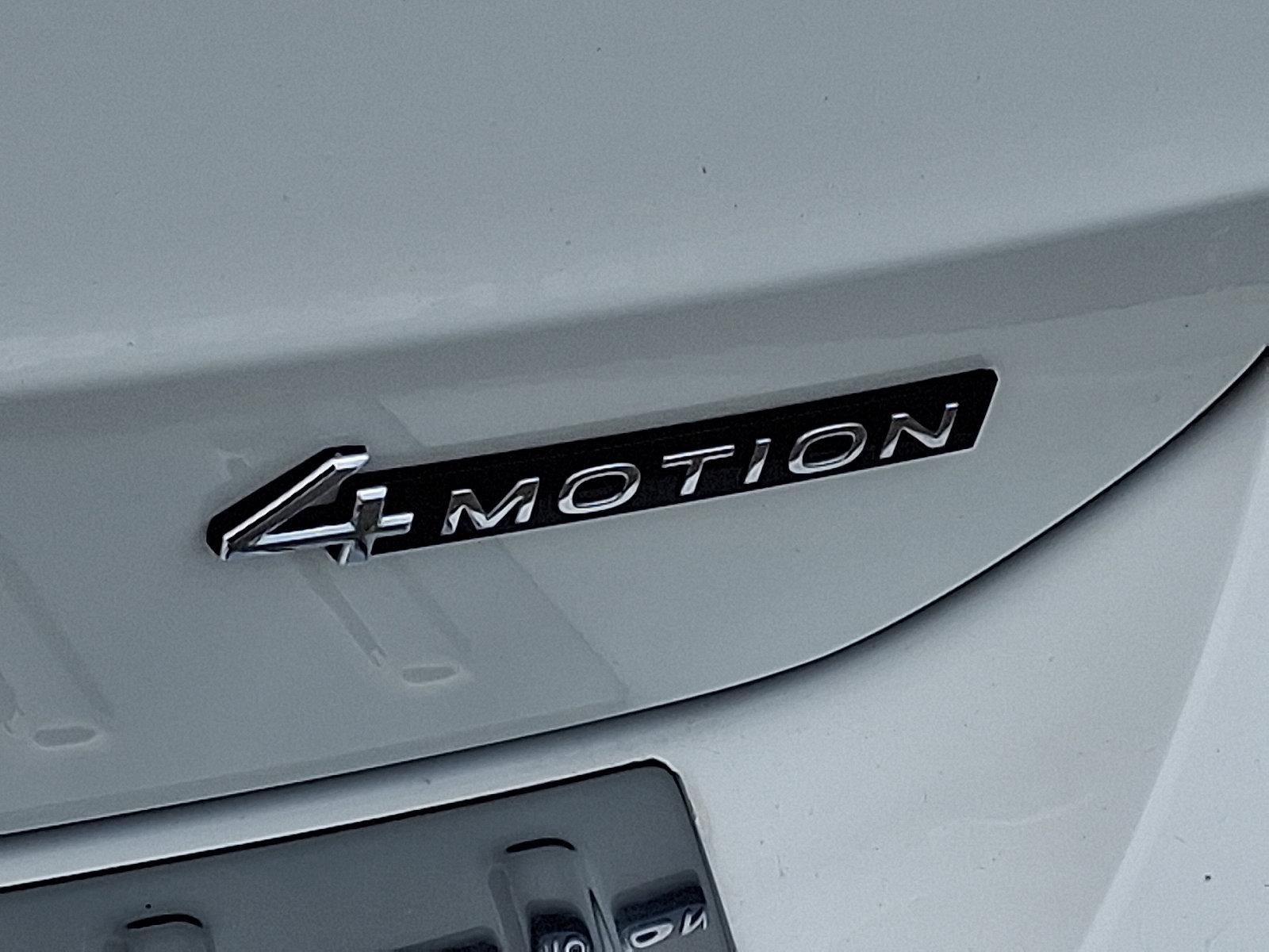 2023 Volkswagen Taos SE 4MOTION