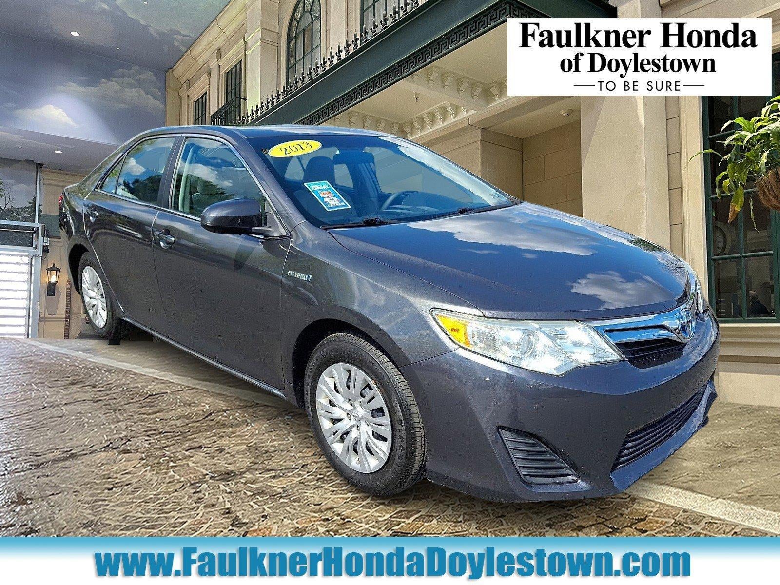 2013 Toyota Camry Hybrid 4dr Sdn LE (Natl)
