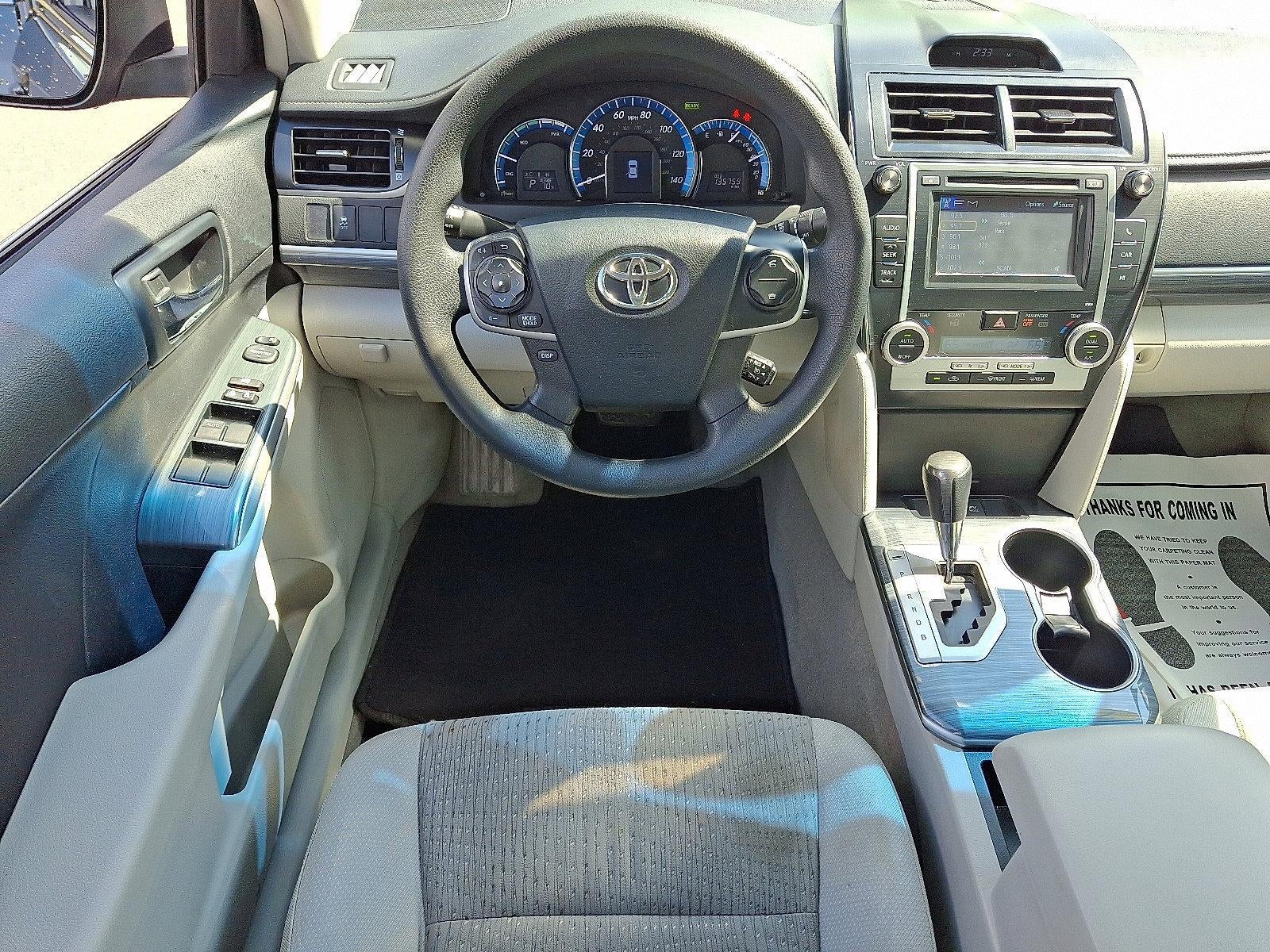 2013 Toyota Camry Hybrid 4dr Sdn LE (Natl)