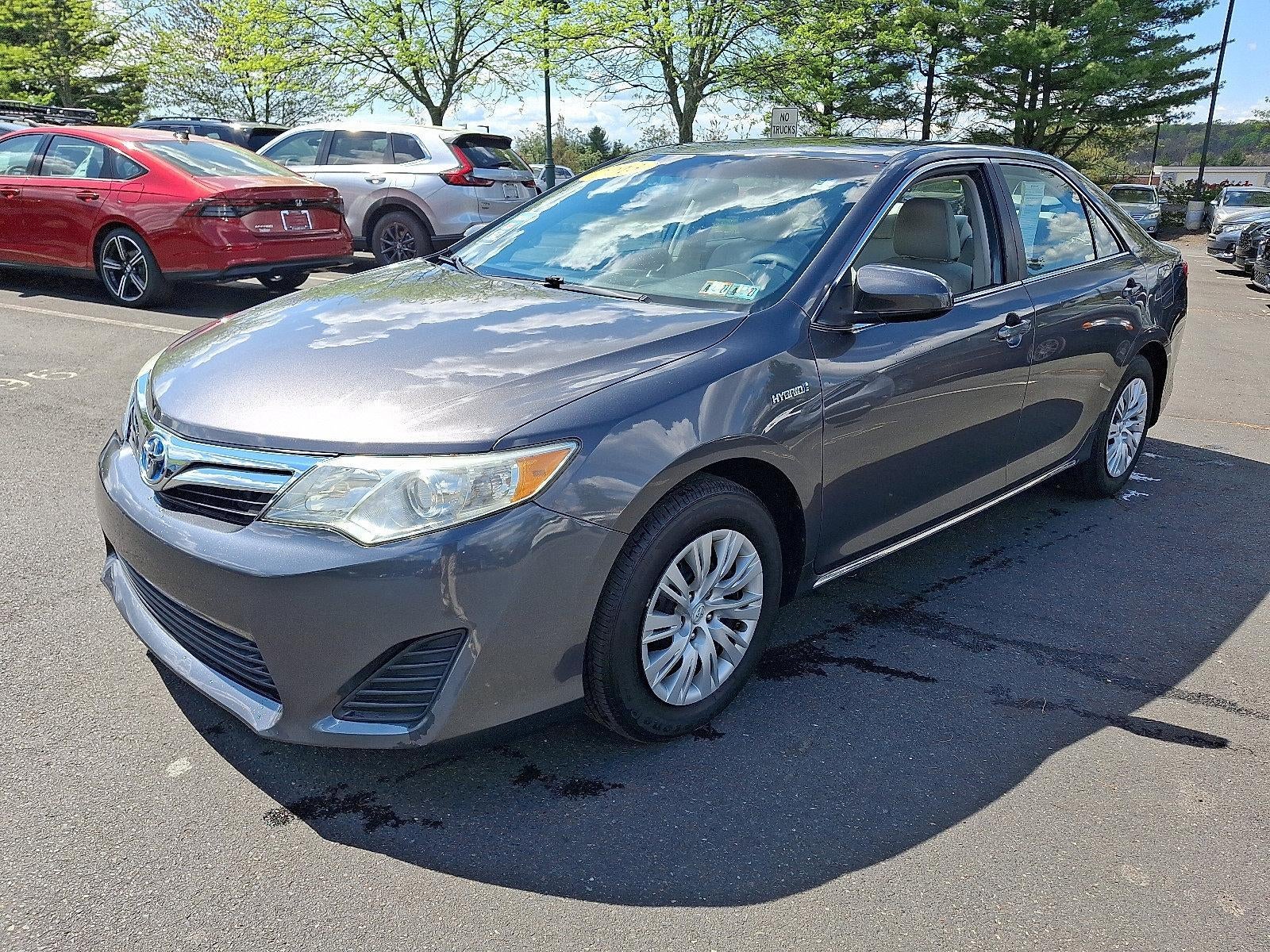 2013 Toyota Camry Hybrid 4dr Sdn LE (Natl)