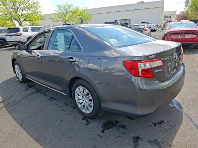 2013 Toyota Camry Hybrid 4dr Sdn LE (Natl)