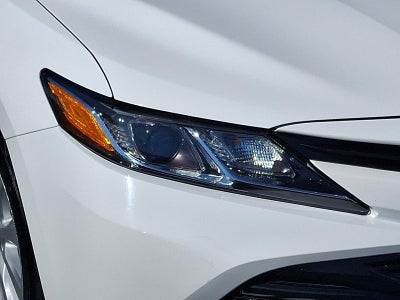 2020 Toyota Camry LE Auto (Natl)