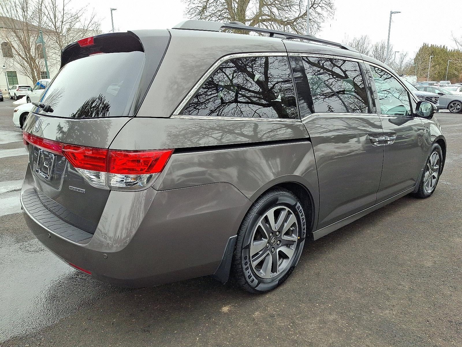 2015 Honda Odyssey Touring with DVD Rear Entertainment System and Navigation