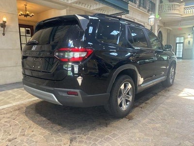 2023 Honda Pilot EX-L 8 Passenger AWD