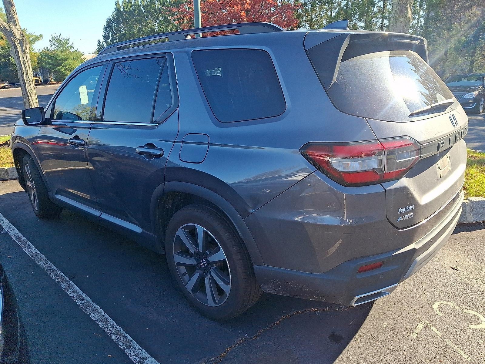 2024 Honda Pilot Touring AWD