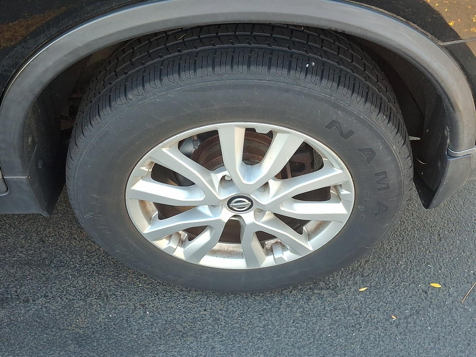 2017 Nissan Rogue AWD SV