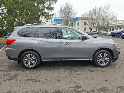 2020 Nissan Pathfinder 4x4 SL