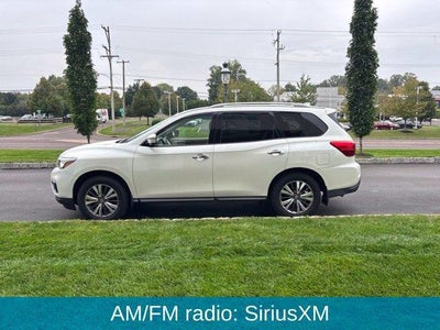 2019 Nissan Pathfinder 4x4 SL