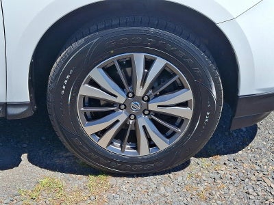 2019 Nissan Pathfinder 4x4 SV