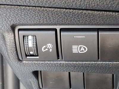2023 Toyota Corolla Cross LE 4WD (Natl)