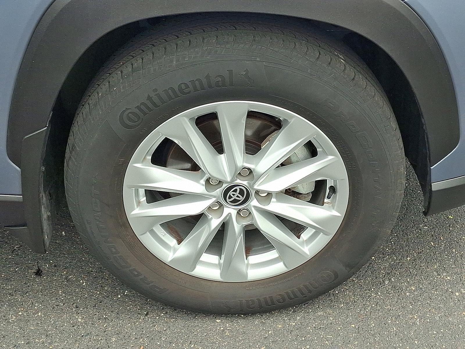 2023 Toyota Corolla Cross LE 4WD (Natl)