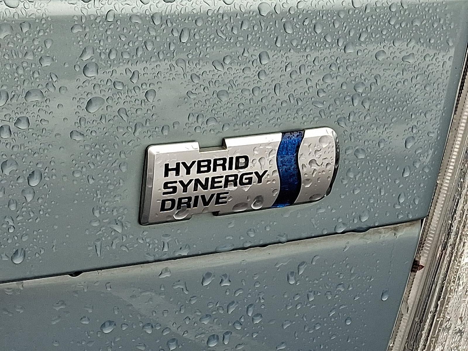 2014 Toyota Prius 5dr HB Four (Natl)