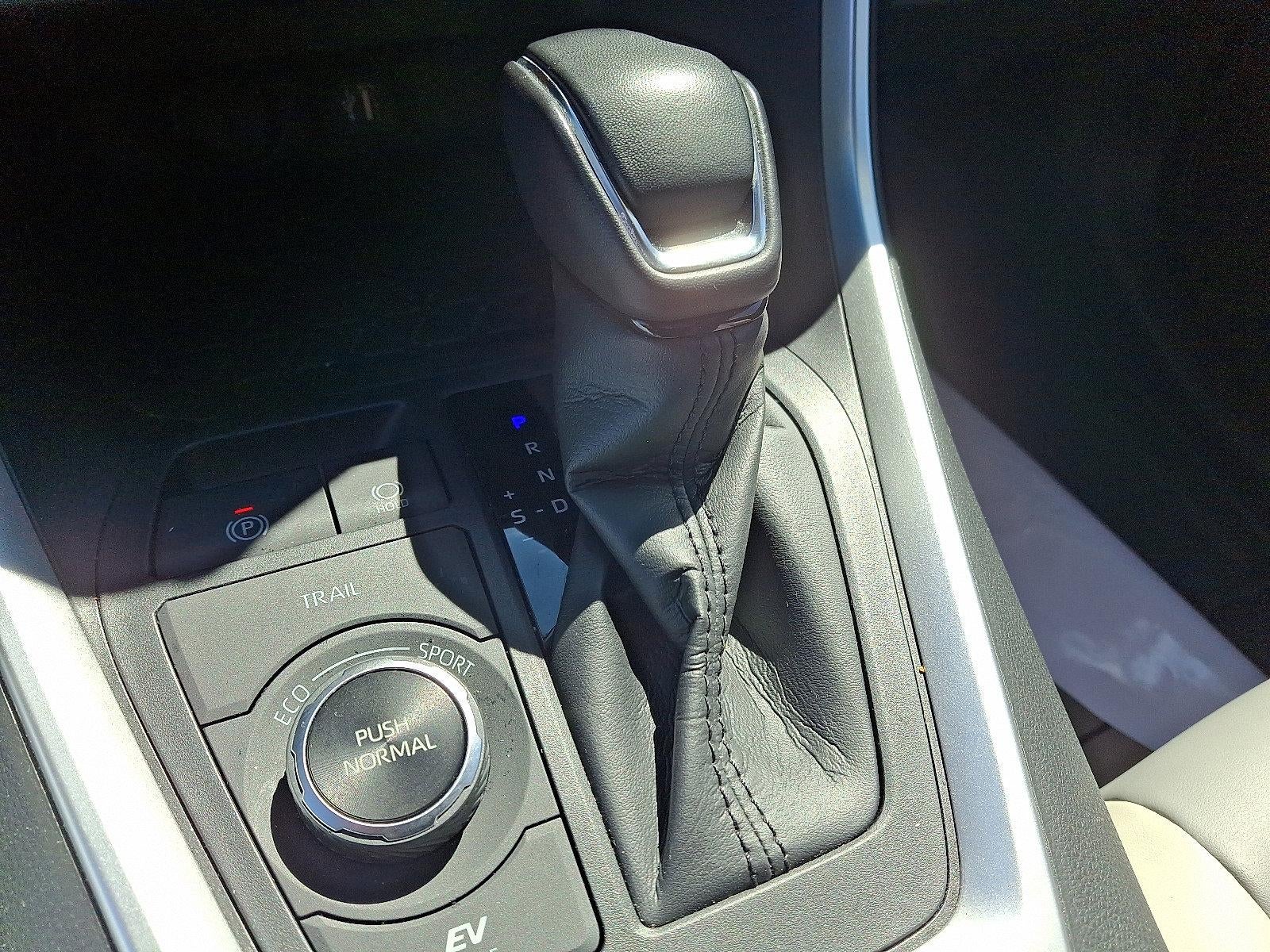 2023 Toyota RAV4 Hybrid XLE Premium AWD (Natl)