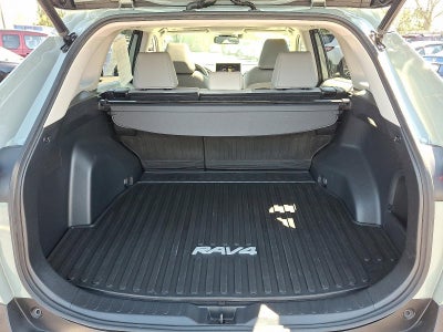 2023 Toyota RAV4 Hybrid XLE Premium AWD (Natl)