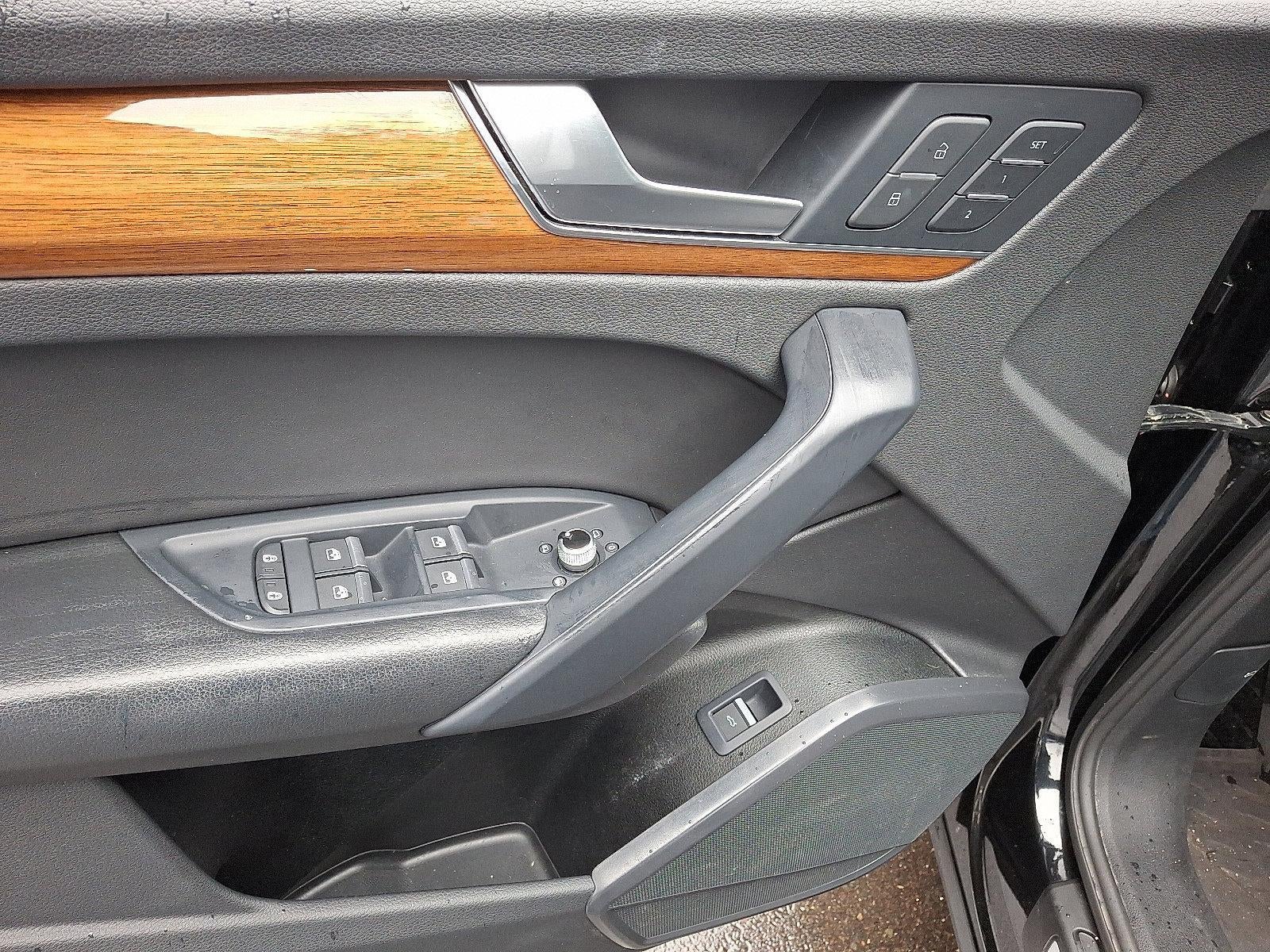 2022 Audi Q5 S line Premium 45 TFSI quattro