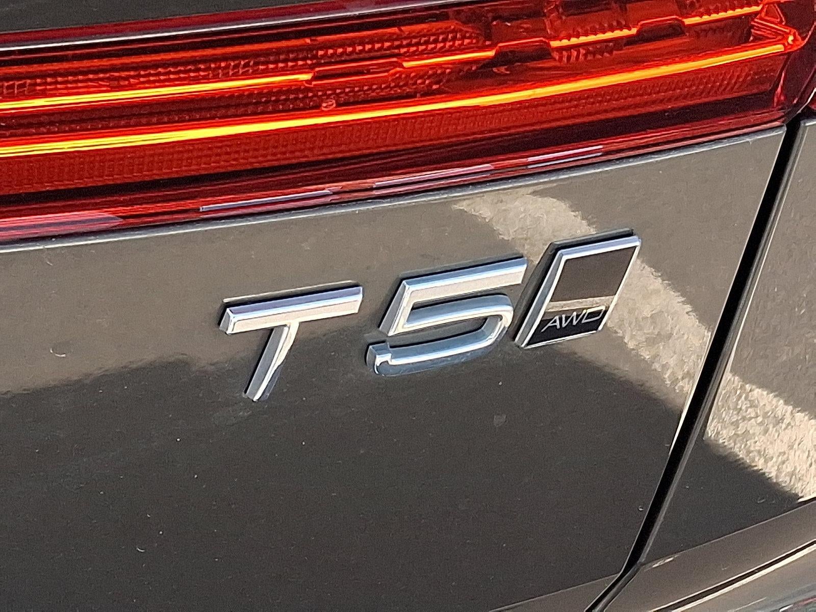 2018 Volvo XC60 T5 AWD Momentum