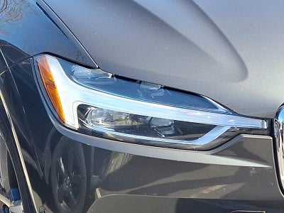 2018 Volvo XC60 T5 AWD Momentum