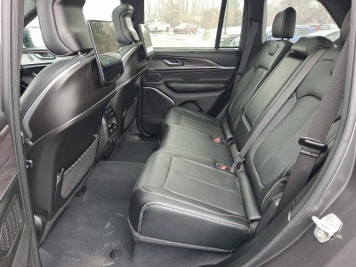 2023 Jeep Grand Cherokee Overland 4x4