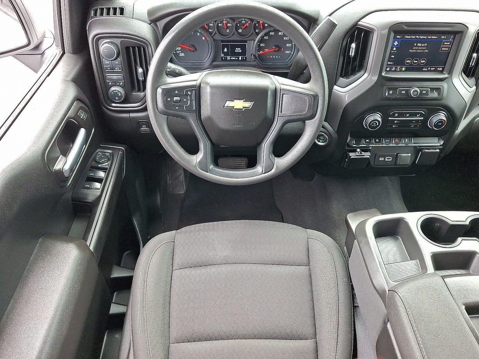 2023 Chevrolet Silverado 1500 Crew Cab Short Box 4-Wheel Drive Custom