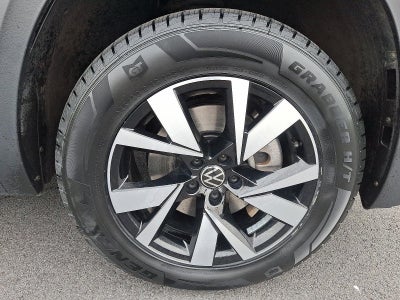 2022 Volkswagen Atlas Cross Sport 2.0T SE 4MOTION