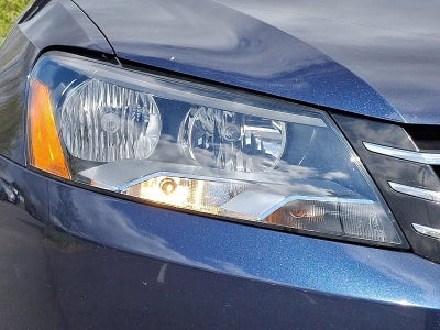 2013 Volkswagen Passat 4dr Sdn 2.5L Auto S w/Appearance PZEV *Ltd Avail*