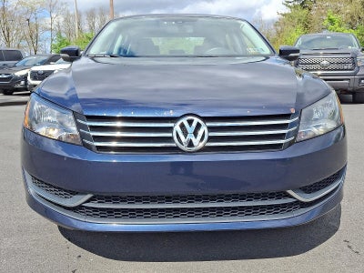 2013 Volkswagen Passat 4dr Sdn 2.5L Auto S w/Appearance PZEV *Ltd Avail*