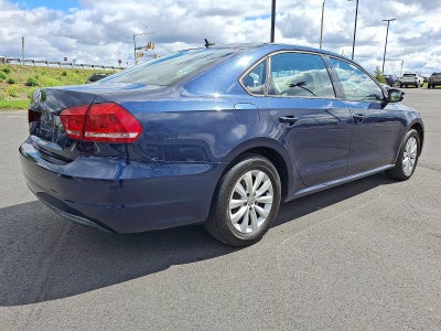 2013 Volkswagen Passat 4dr Sdn 2.5L Auto S w/Appearance PZEV *Ltd Avail*