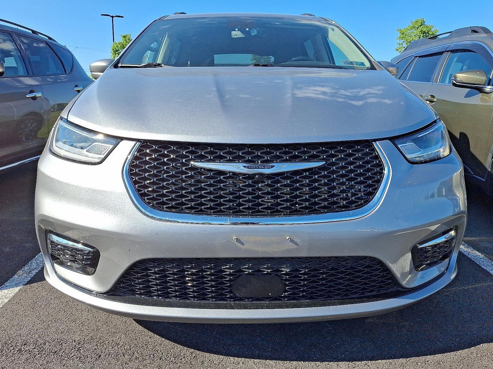 2021 Chrysler Pacifica Touring L FWD