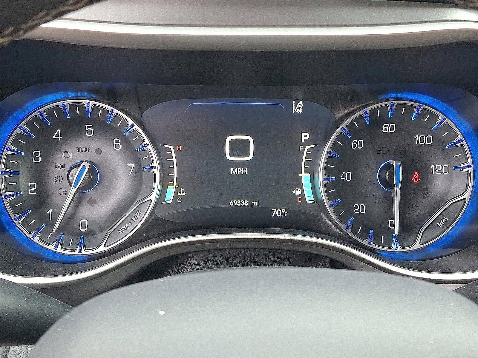 2023 Chrysler Pacifica Touring L FWD