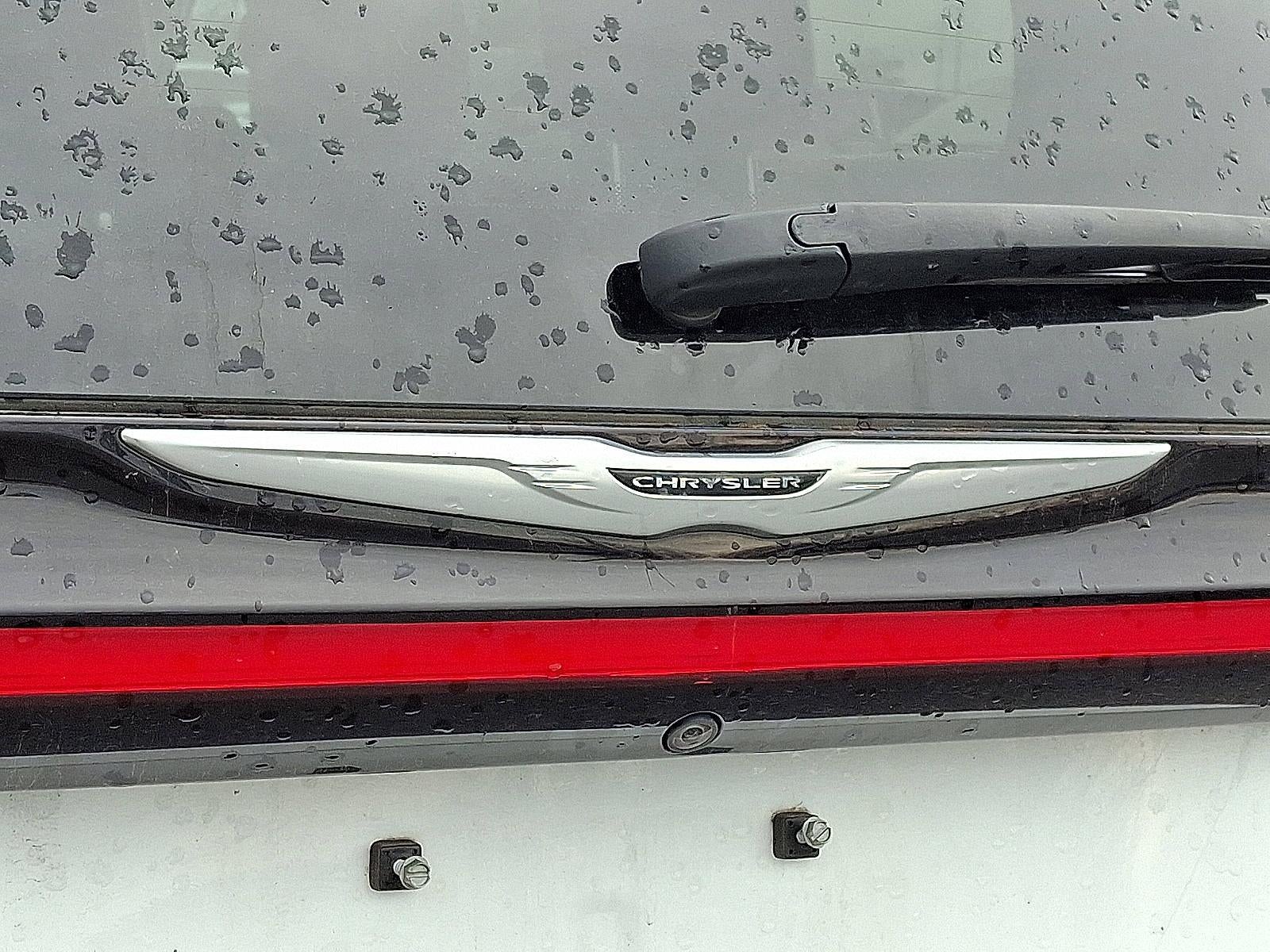 2023 Chrysler Pacifica Touring L FWD