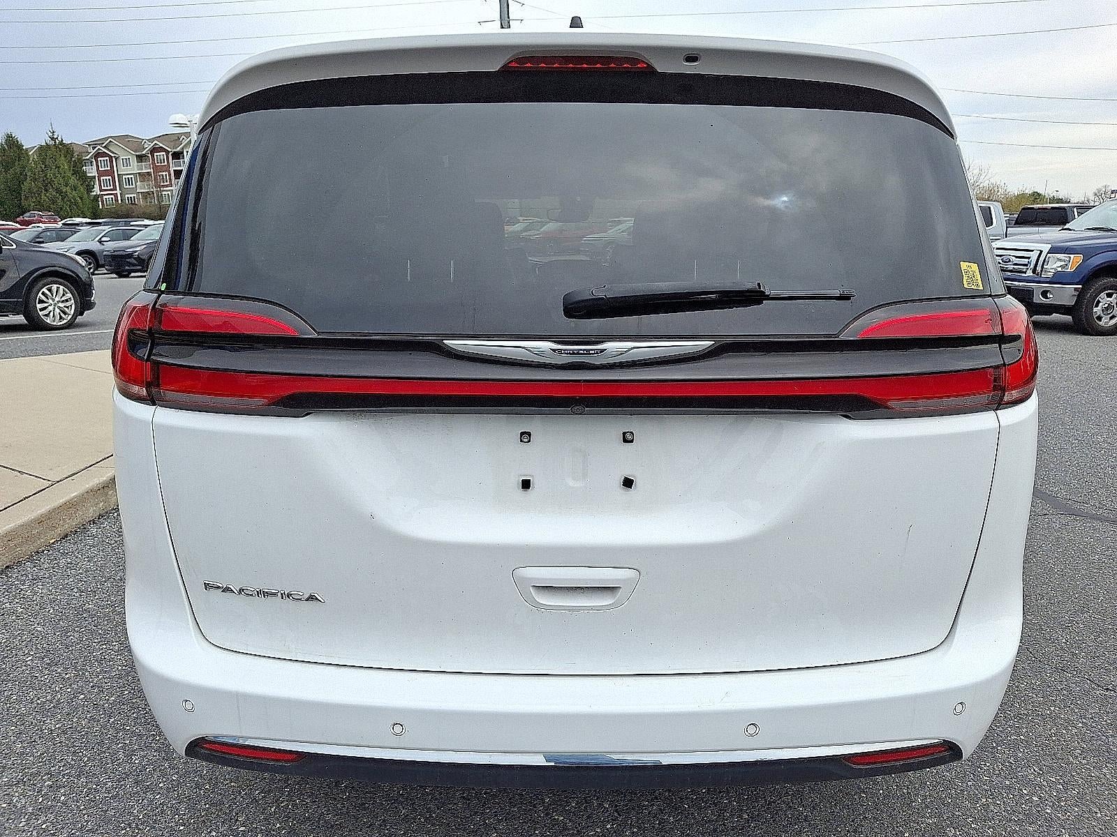 2023 Chrysler Pacifica Touring L FWD