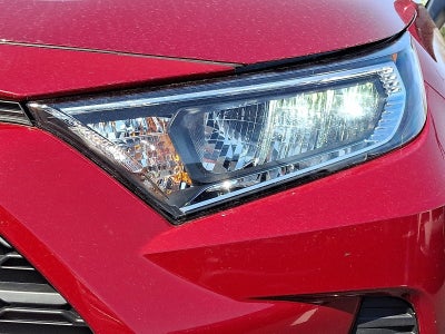 2020 Toyota RAV4 XLE AWD (Natl)