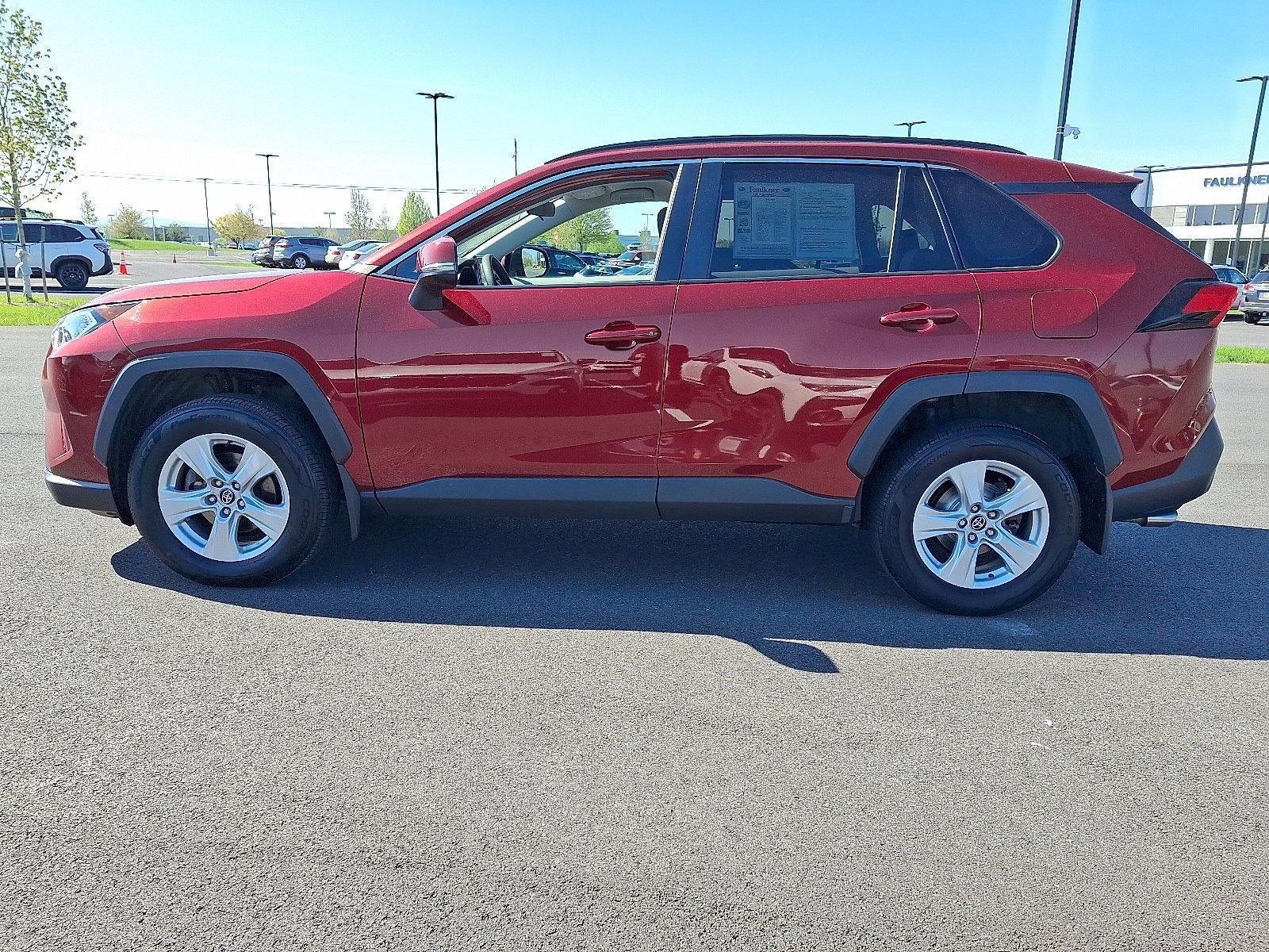 2020 Toyota RAV4 XLE AWD (Natl)