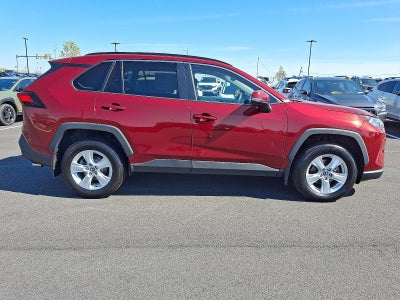 2020 Toyota RAV4 XLE AWD (Natl)