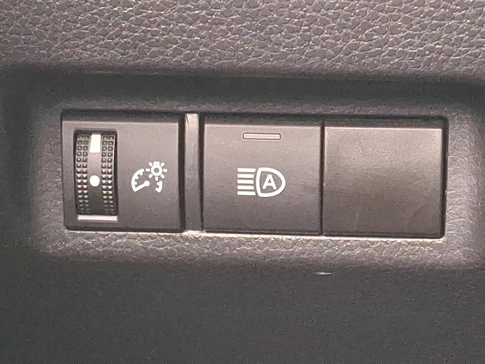 2024 Toyota RAV4 Hybrid Woodland AWD (Natl)