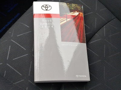 2024 Toyota RAV4 Hybrid Woodland AWD (Natl)