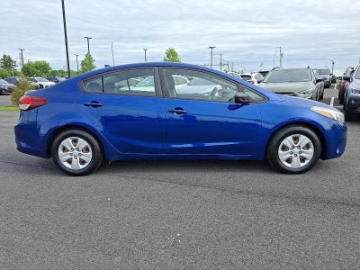 2017 Kia Forte LX Auto