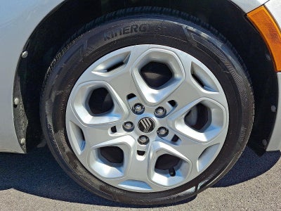 2010 Mercury Milan 4dr Sdn FWD