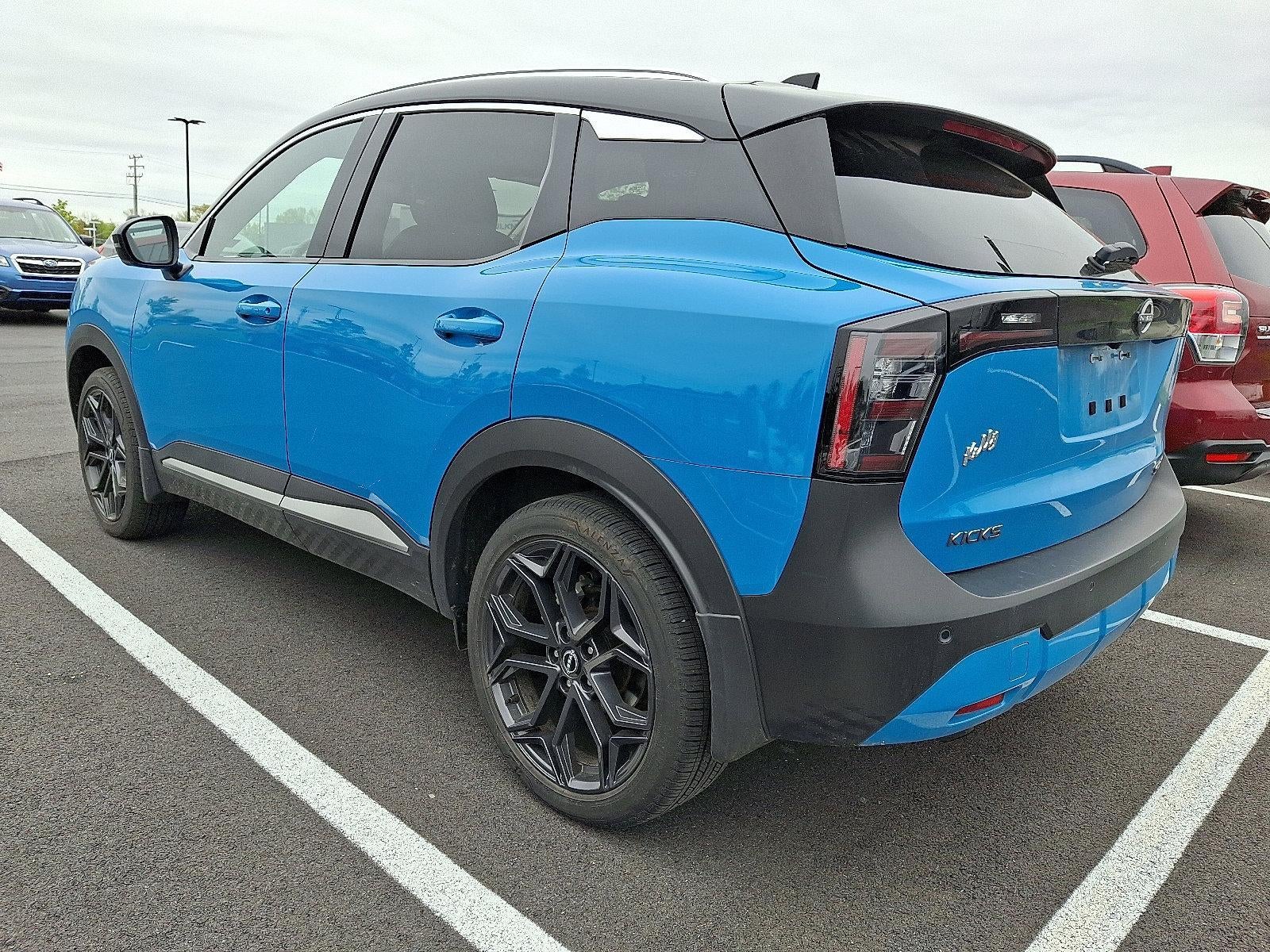 2025 Nissan Kicks SR AWD