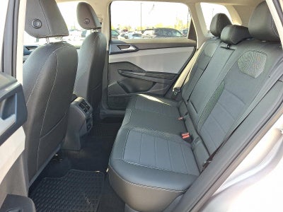 2024 Volkswagen Taos SE 4MOTION