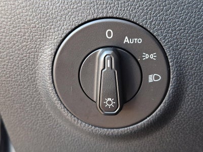 2024 Volkswagen Taos SE 4MOTION