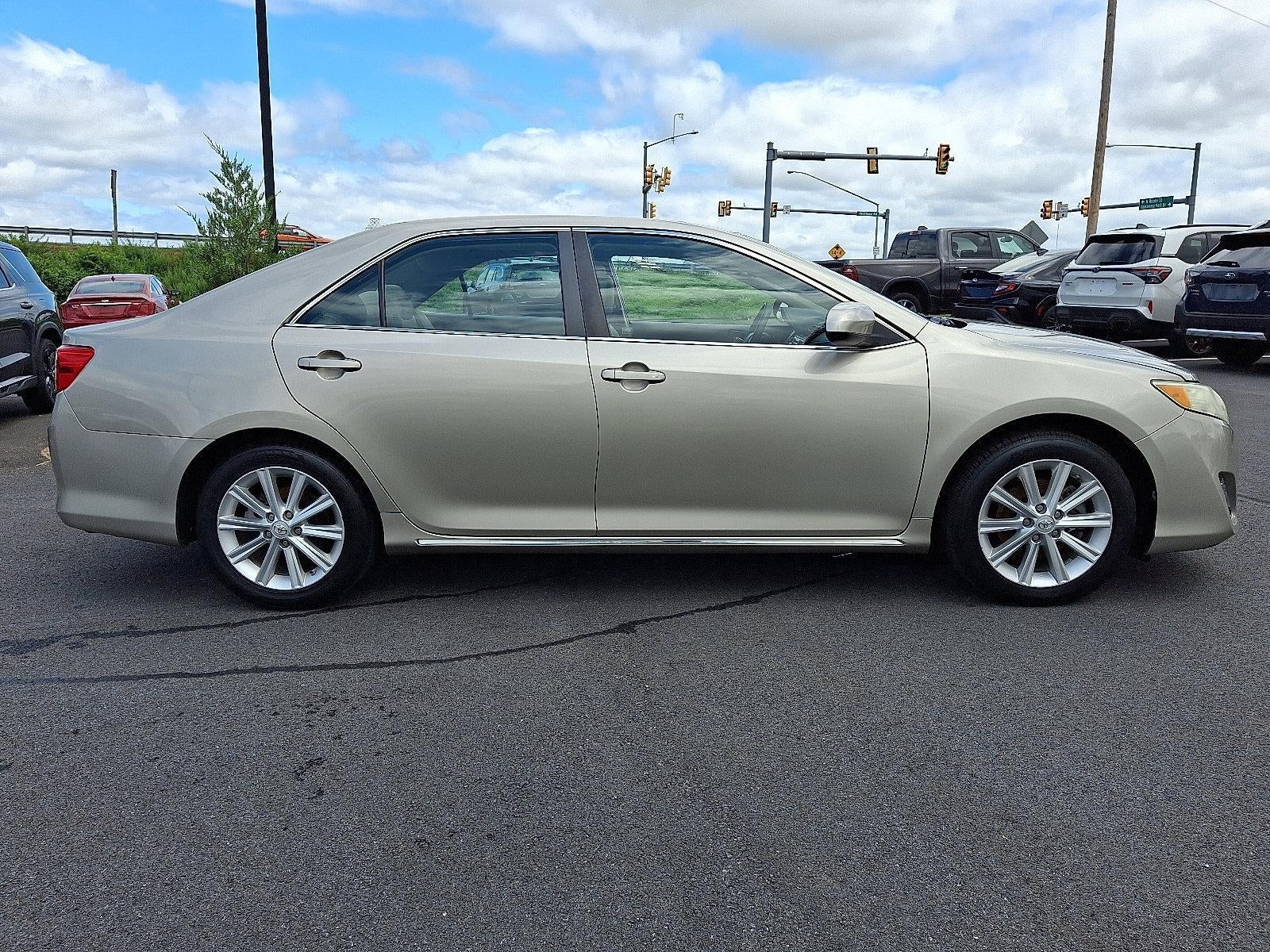 2013 Toyota Camry 4dr Sdn I4 Auto XLE (Natl)