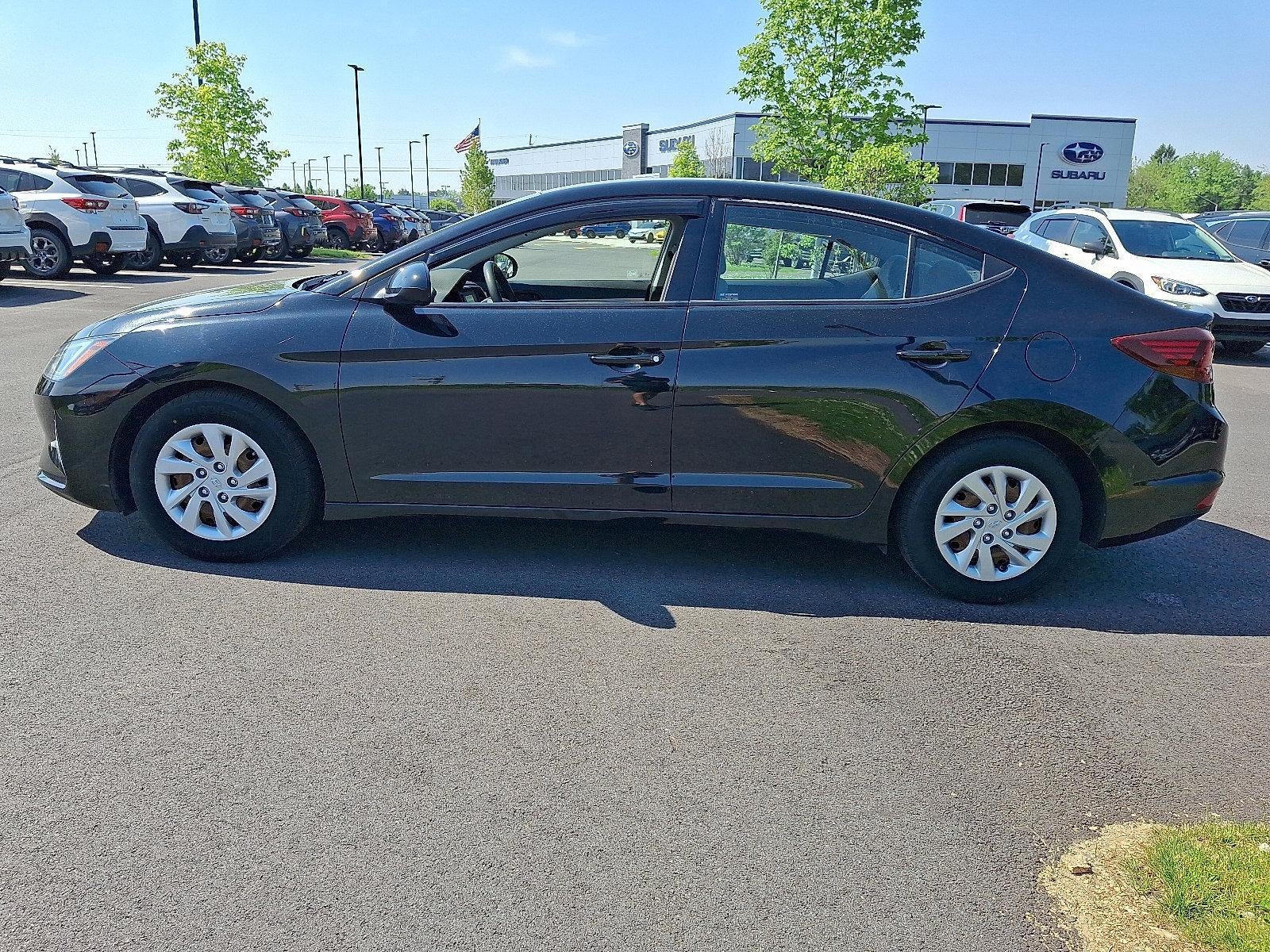 2020 Hyundai ELANTRA SE IVT
