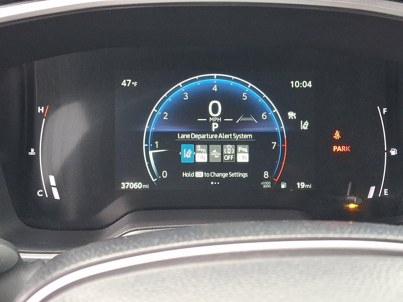 2024 Toyota Corolla Cross XLE 4WD (Natl)