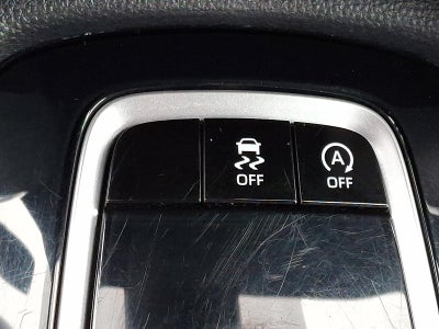 2024 Toyota Corolla Cross XLE 4WD (Natl)