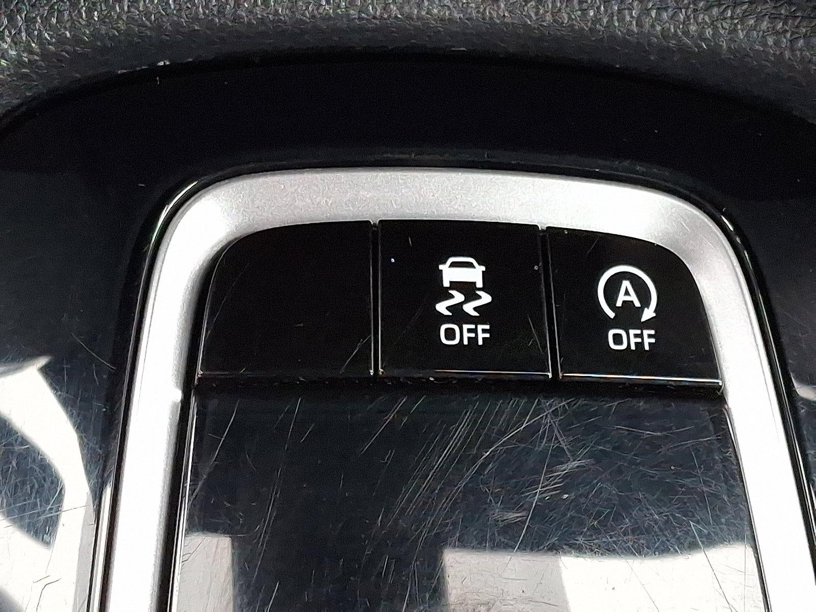 2024 Toyota Corolla Cross XLE 4WD (Natl)