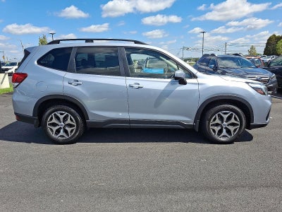 2021 Subaru Forester Premium CVT