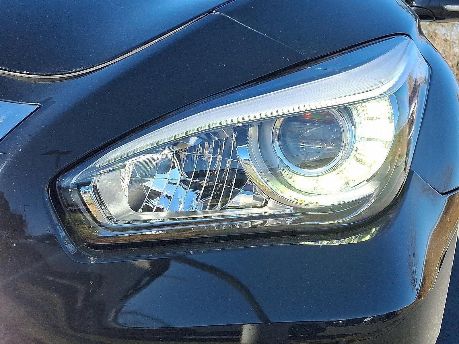 2015 INFINITI Q70 3.7 AWD